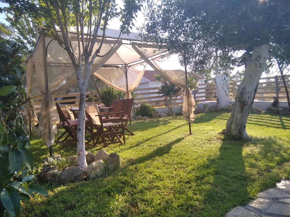 Spiti Lou Apartment Notos Bagian luar foto