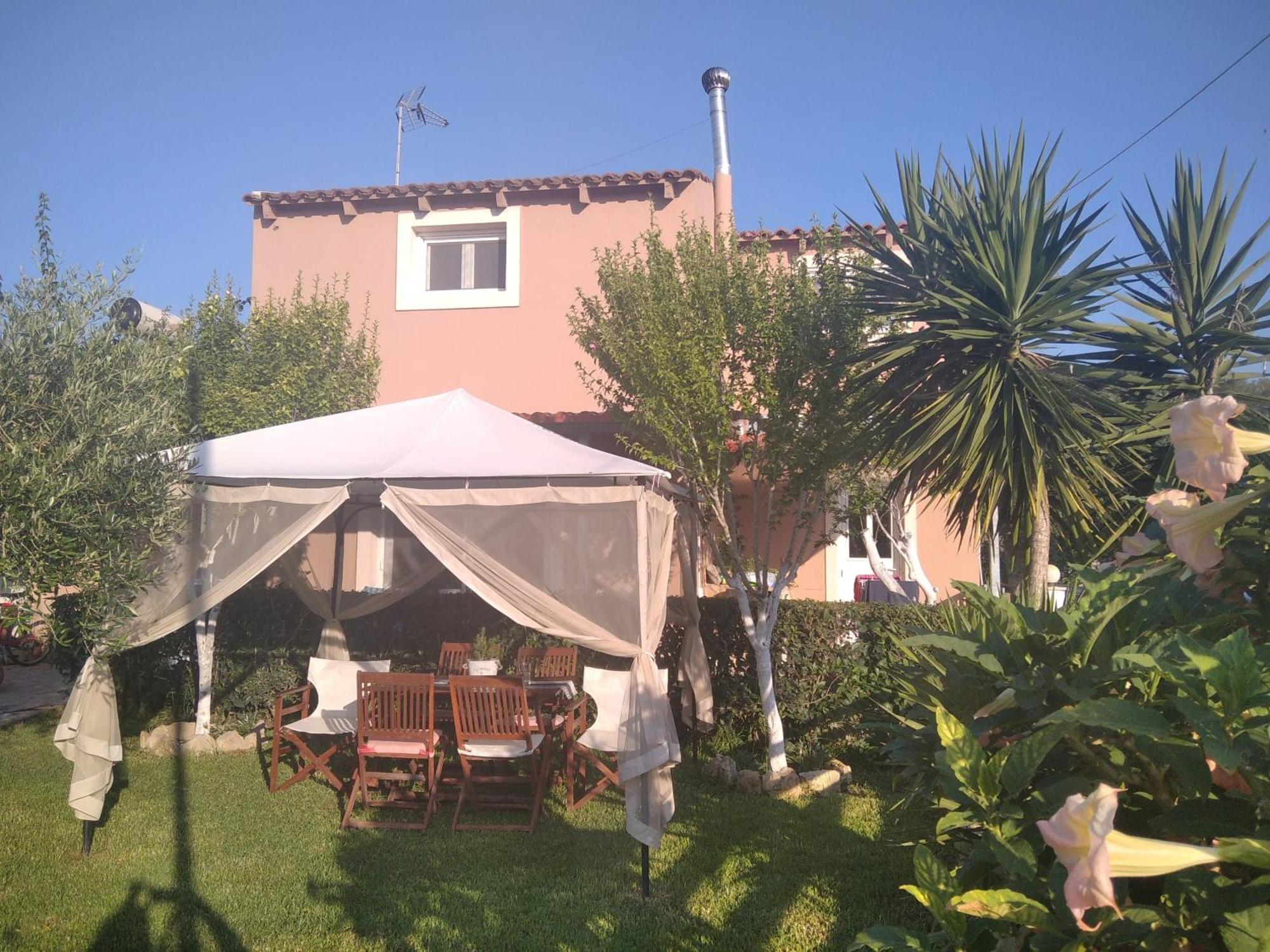 Spiti Lou Apartment Notos Ruang foto